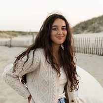 Sophia Messina CCSF Scholarship Recipient